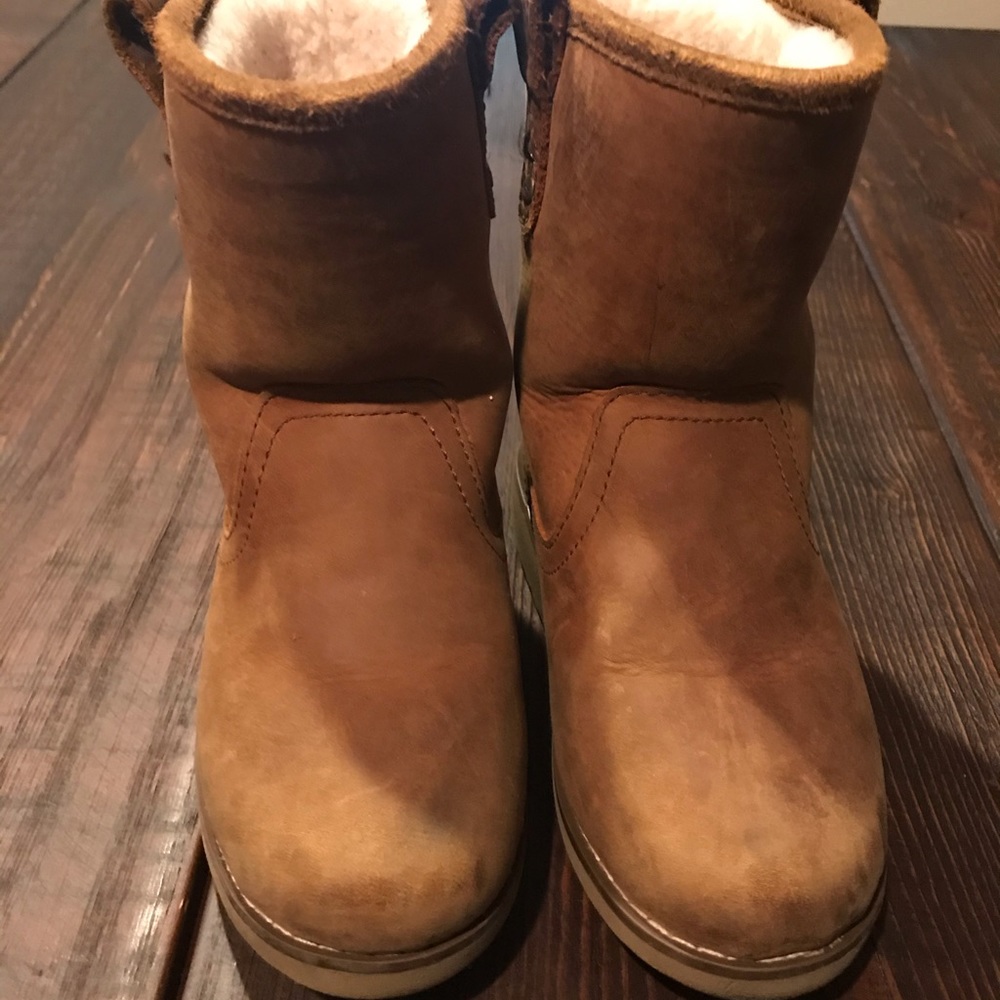 Ugg size 10